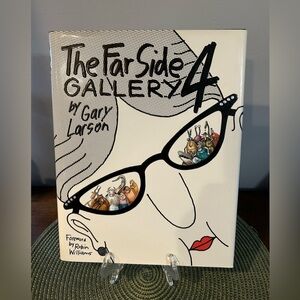 The Far Side Gallery 4 by Gary Larson 1993 Hardcover Forward By Robin Williams